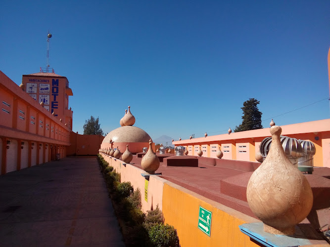 Luxor Palace Motel